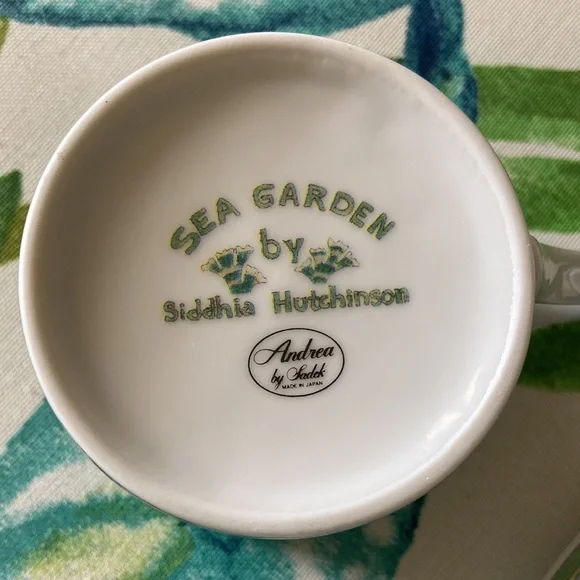 Siddhia Hutchinson Sea Garden Andrea by Sadek Japan (4) Cups Saucers Demitasse - Picture 8 of 16